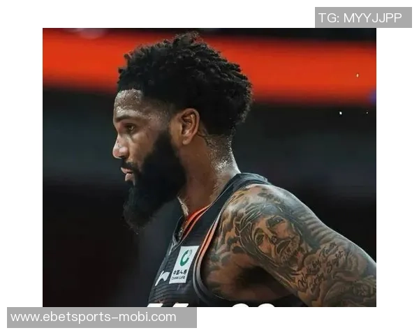 鲍威尔本赛季场均得分领先华子三分命中率超越库里表现抢眼